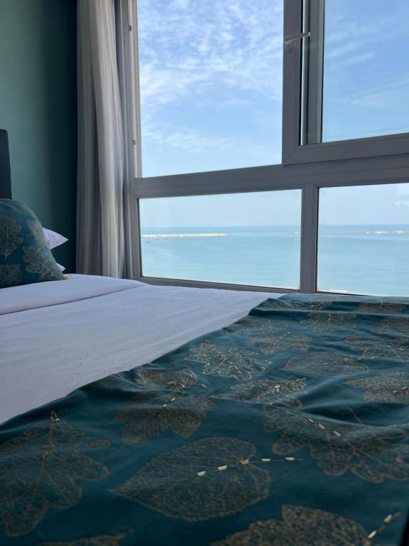 Downtown Sea View Suites - 2