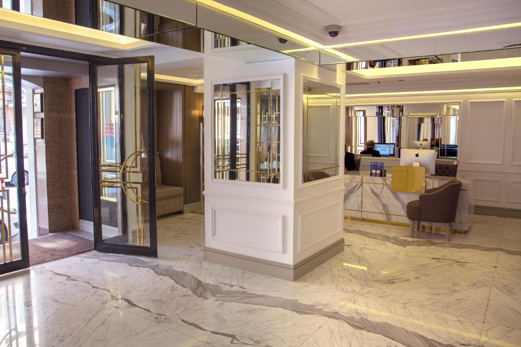 Vstupní hala nebo recepce v ubytování Mina Hotel - Special Category