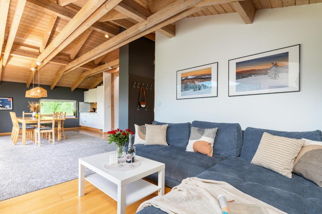 Posedenie v ubytovaní Apartamenty Orla