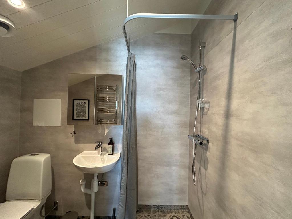 Koupelna v ubytování Annas B&B