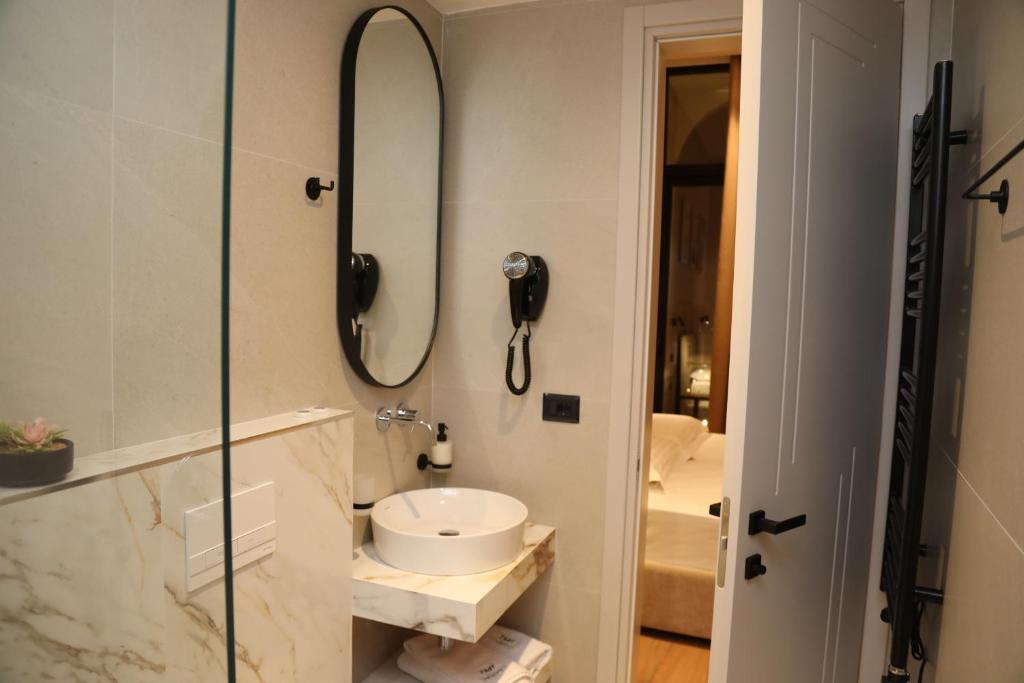 Koupelna v ubytování Z art Hotel