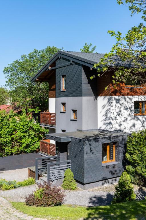 Budova, v ktorej sa apartmán nachádza