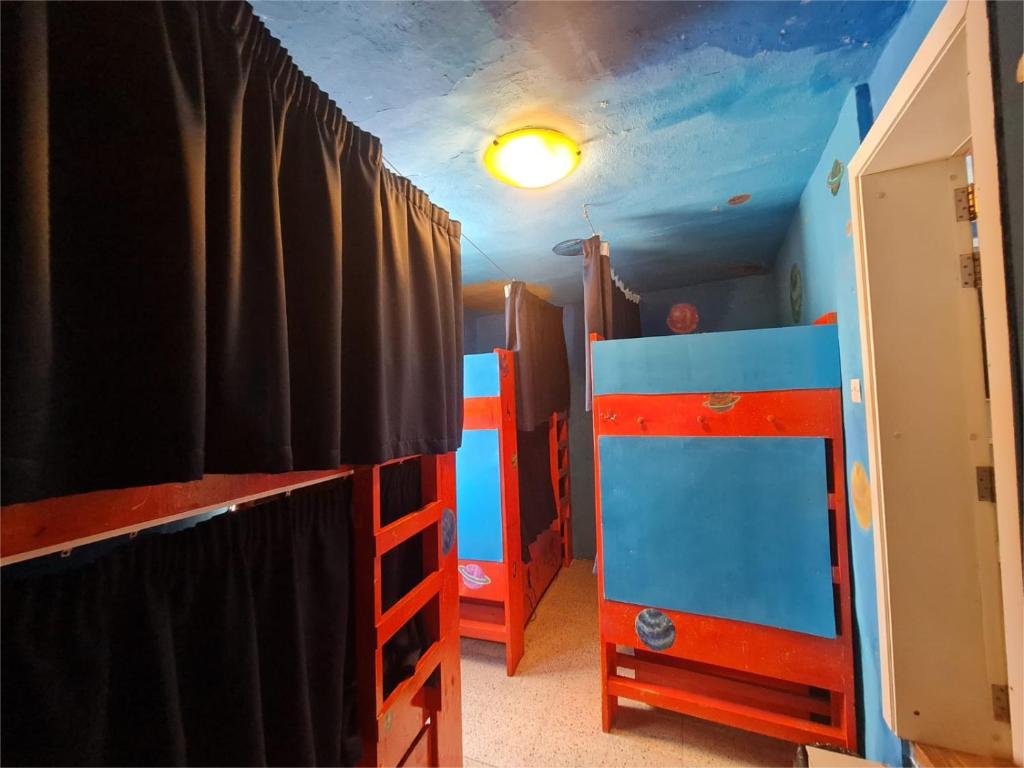 Postel nebo postele na pokoji v ubytování Hostel Malti Budget