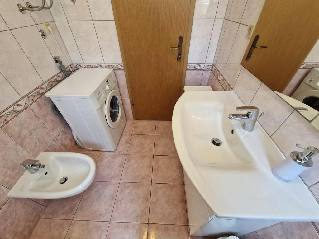 Kúpeľňa v ubytovaní Apartment Jozic