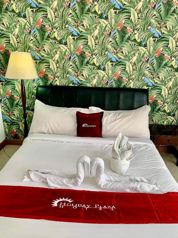 Holiday Plaza Hotel Tuguegarao City - Chambre De Luxe