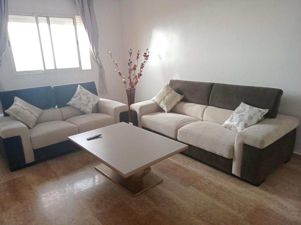 Bel appart 3p vue sur mer休息區
