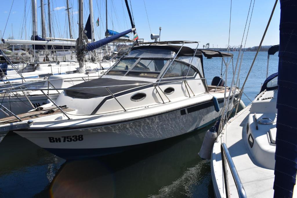 Stamas Yacht Varna