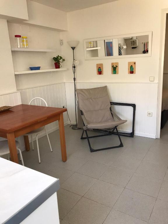 Kuchyňa alebo kuchynka v ubytovaní Bonito apartamento ideal para 2 personas.