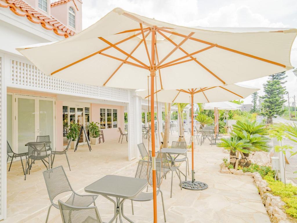 Restaurace v ubytování HOTEL SEABREEZE CORAL