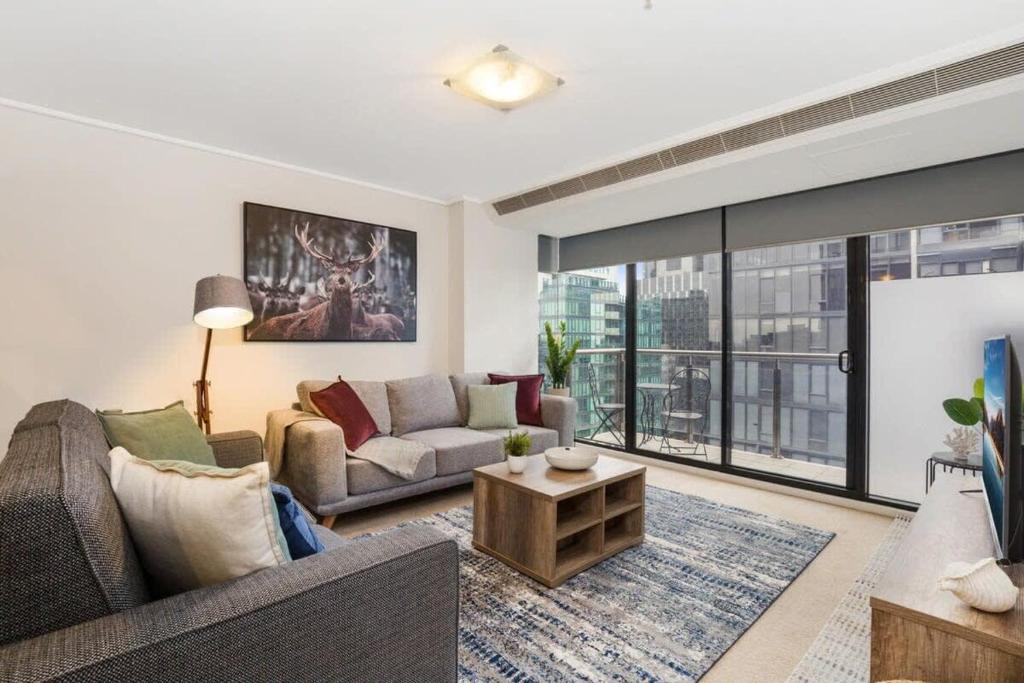 O zonă de relaxare la Luxe 2-Bed Apartment with River Views Near Casino