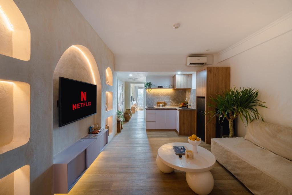 Kuchyň nebo kuchyňský kout v ubytování Sunset Suites, 1 bed apartment, Jayakarta hotel