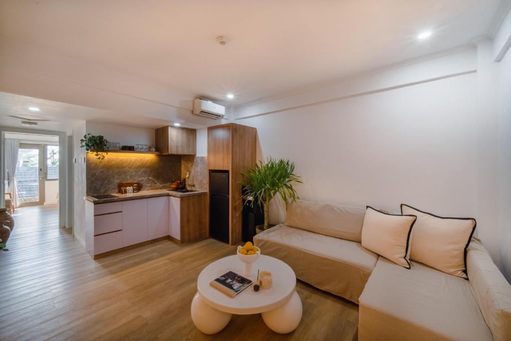 Kuchyň nebo kuchyňský kout v ubytování Sunset Suites, 1 bed apartment, Jayakarta hotel