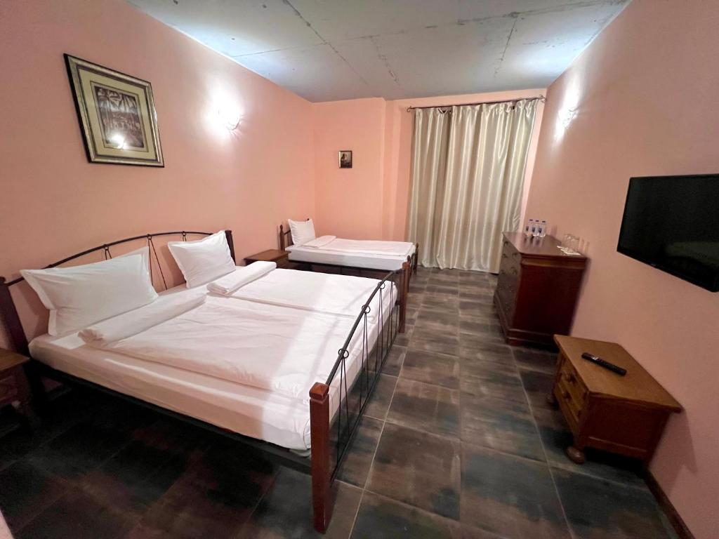Хотел Антик - Comfort Triple Room