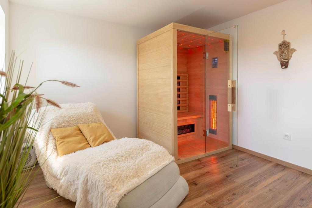 Postel nebo postele na pokoji v ubytování Holiday House Žalec