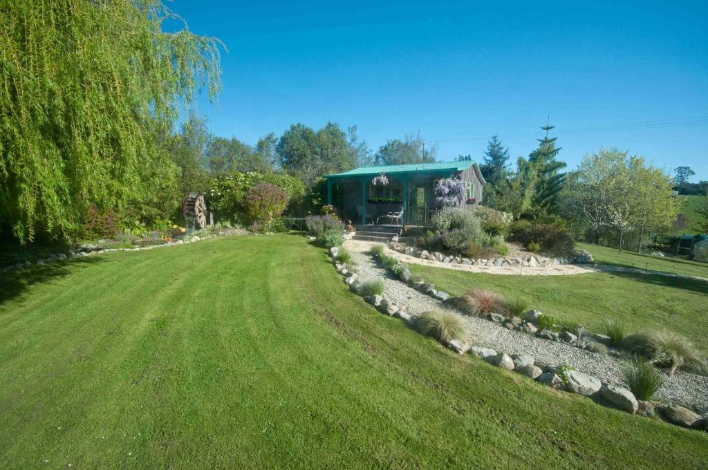 Zahrada ubytování Waterwheel Cottage