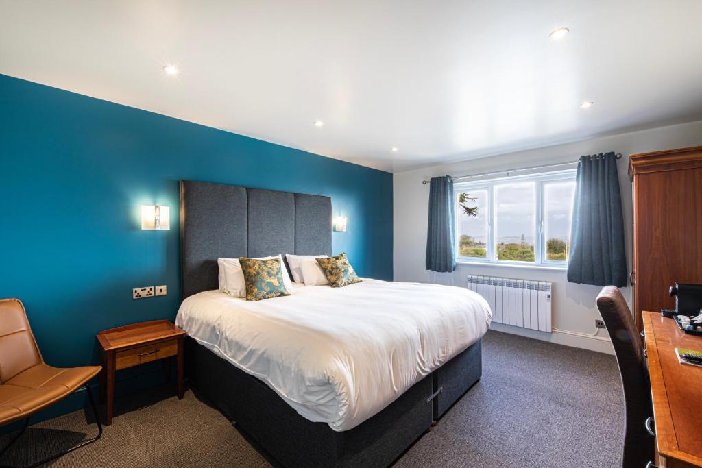 Springfield Hotel & Health Club - 