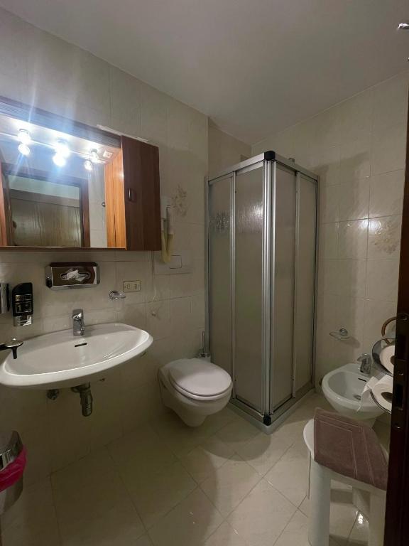Koupelna v ubytování Hotel Biancaneve