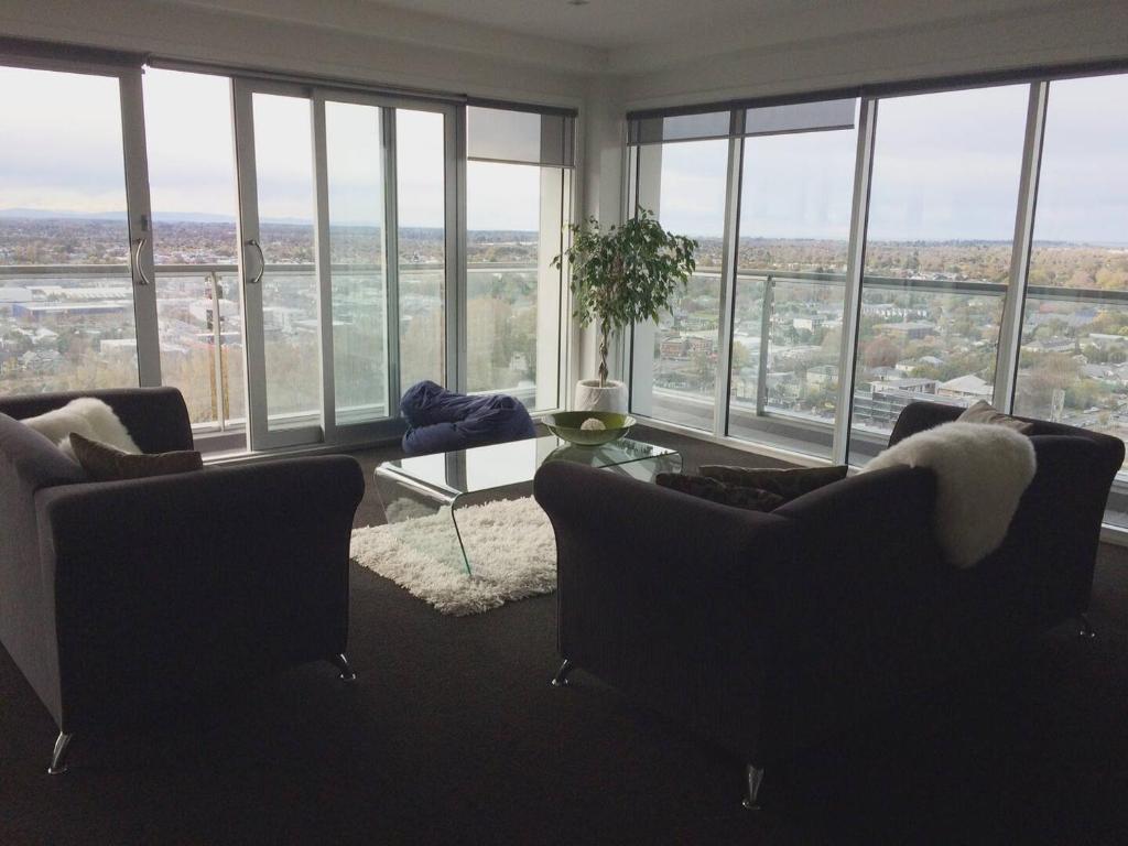 The Penthouse - Resim 11