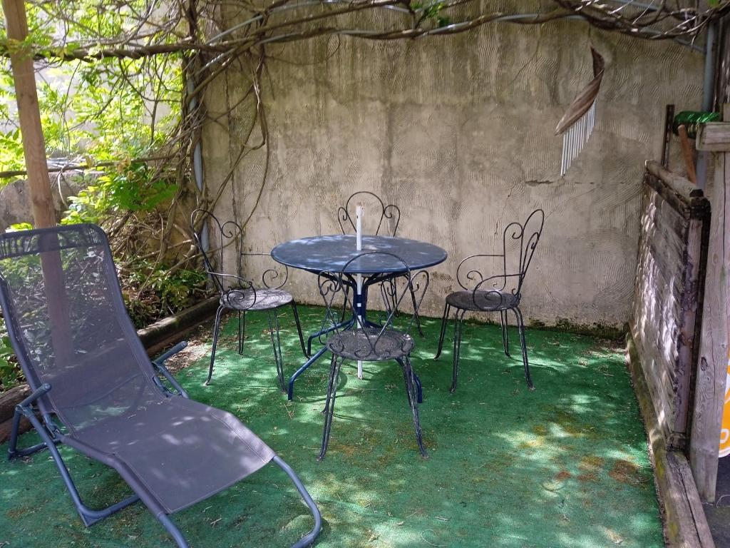 Κήπος έξω από το Villa familiale spacieuse