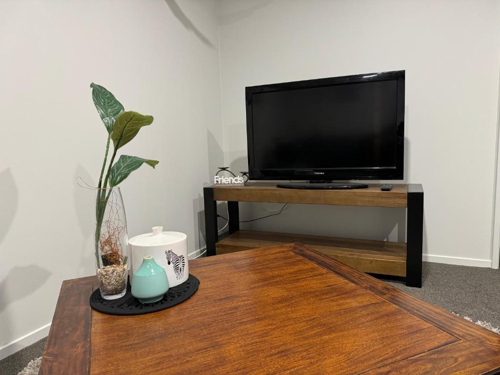 87 on FIFTH Ave - Resim 31