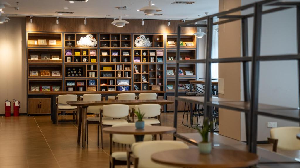 Restaurace v ubytování Yun Qi Hotel