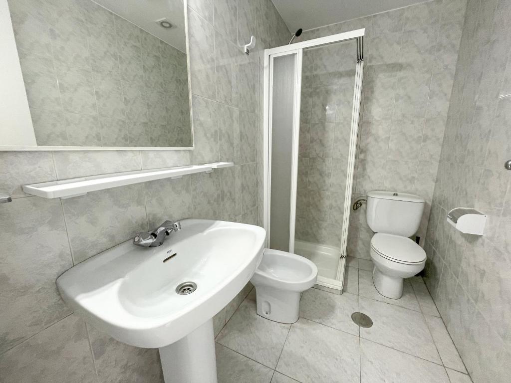 Un baño de Complejo Tamanaco Illa de Arousa 3000