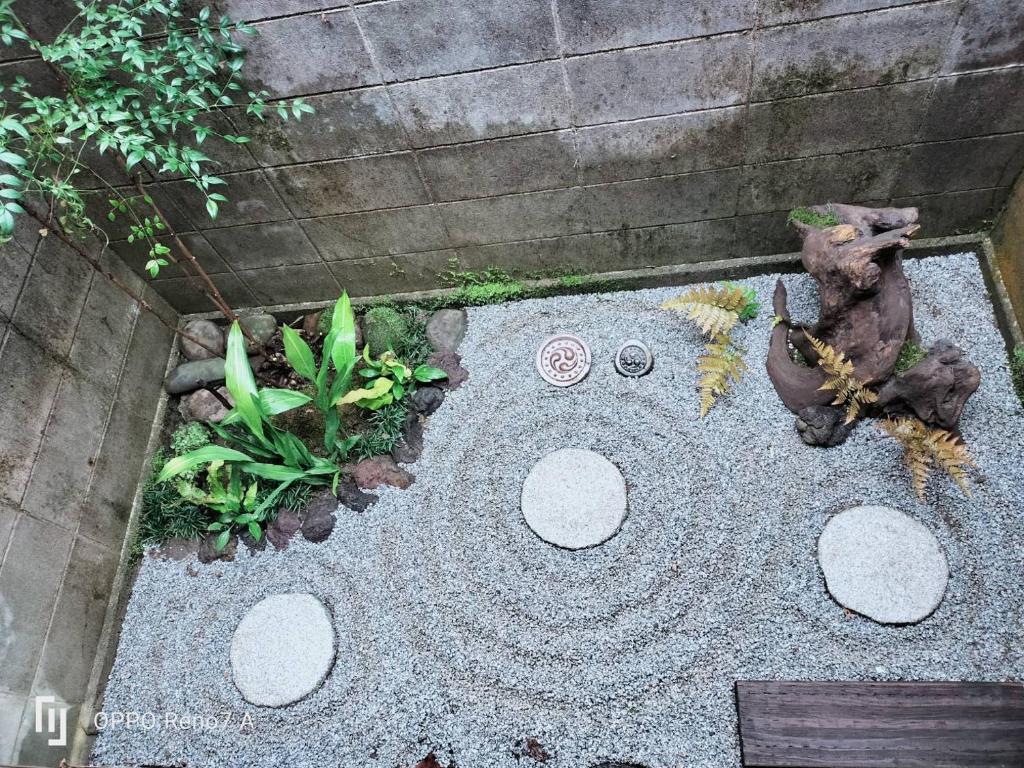 Zahrada ubytování あざみ庵山中温泉