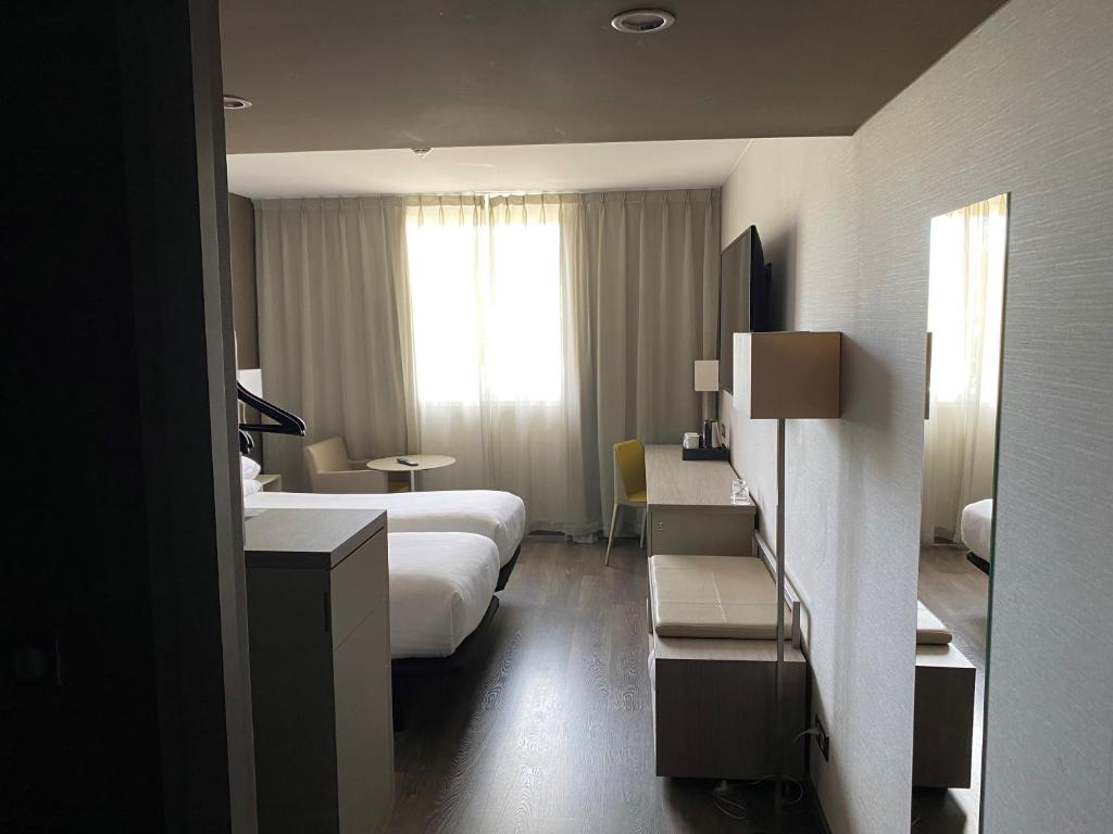 AC Hotel by Marriott Marseille Prado Vélodrome - Resim 13