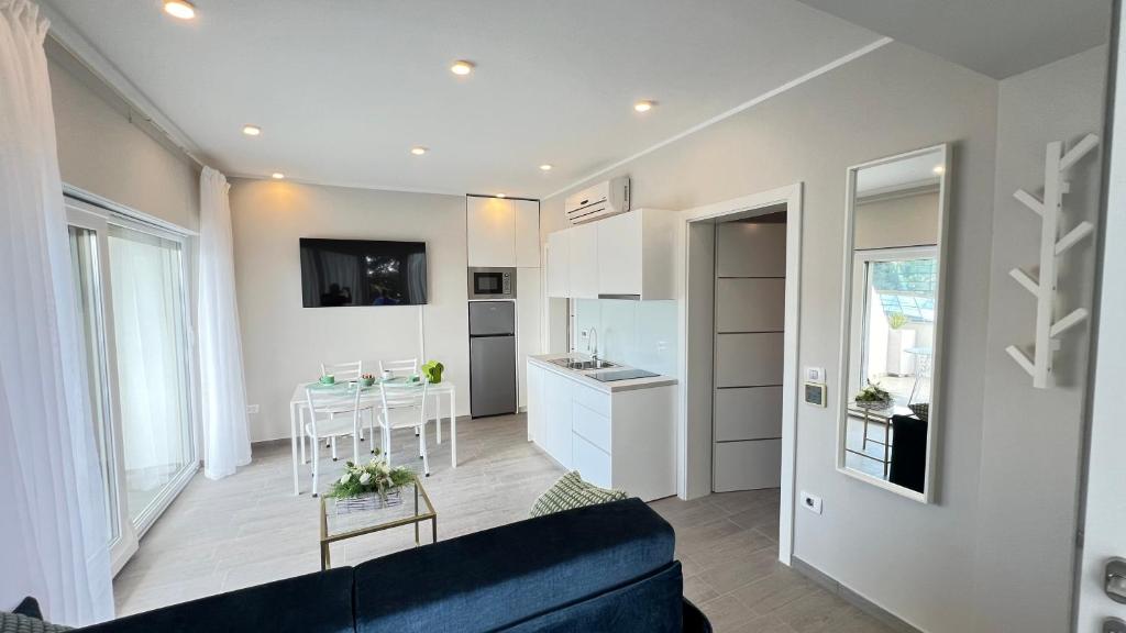 Casa Del Sol Portoroz - One-Bedroom Apartment With Balcony And Sea View