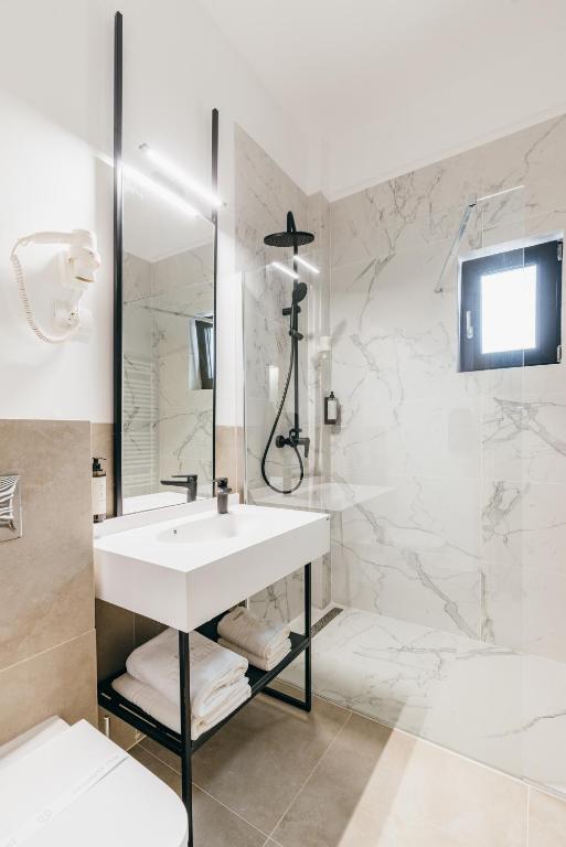 HOTEL AGORA Mures - Resim 18