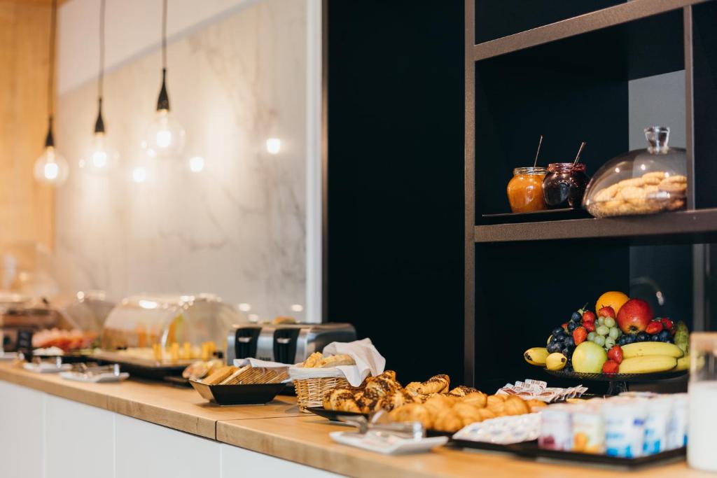 HOTEL AGORA Mures - Resim 23