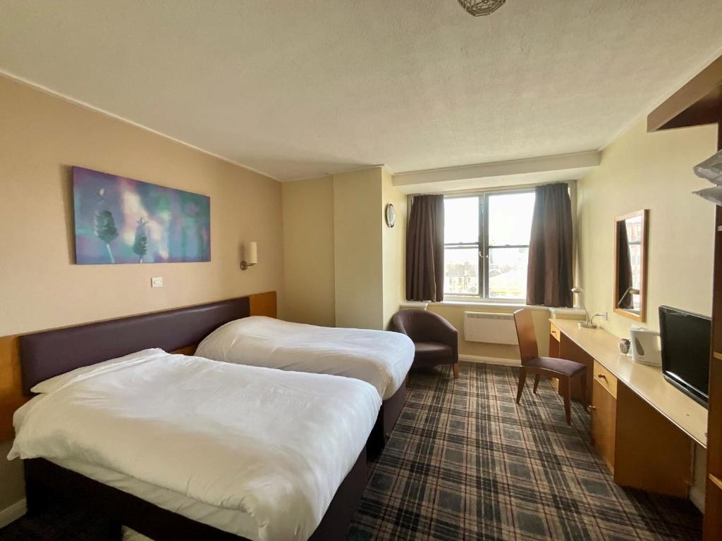 
Standard Family Room
