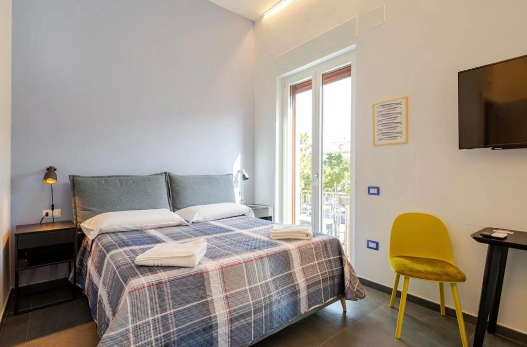 B&B Un Passo Dal Treno Piazza Vittorio Veneto 36-Salerno Station - 2