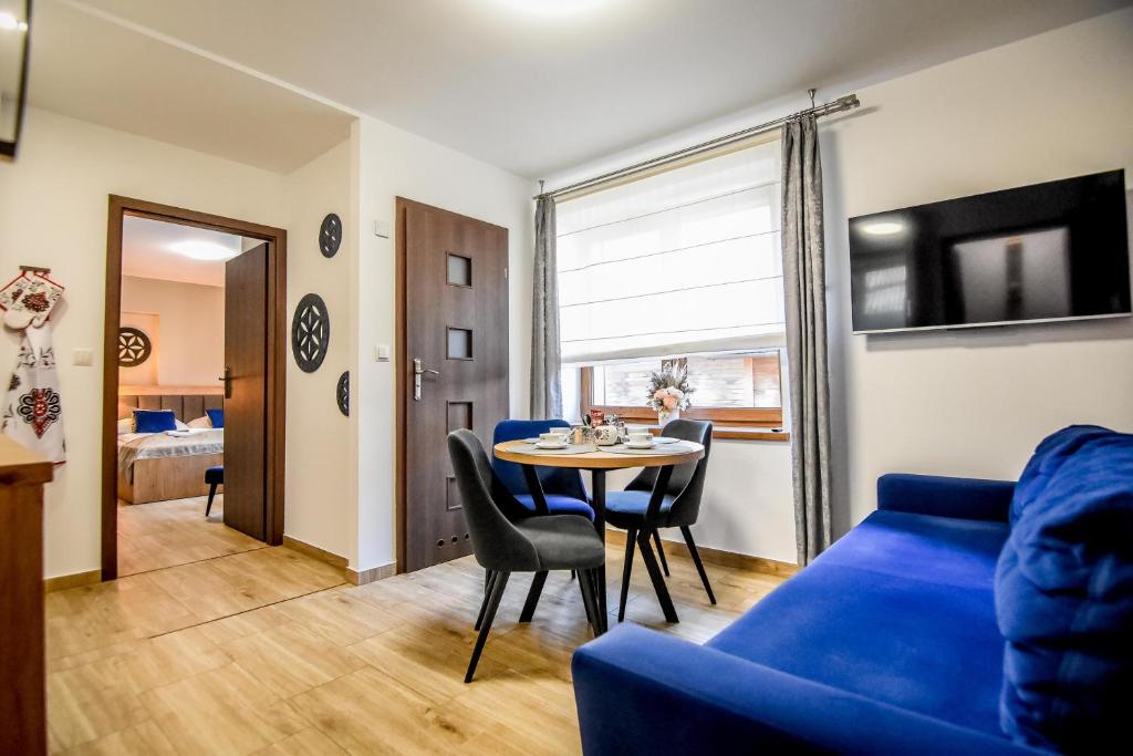 Posedenie v ubytovaní Apartamenty Mrozówka