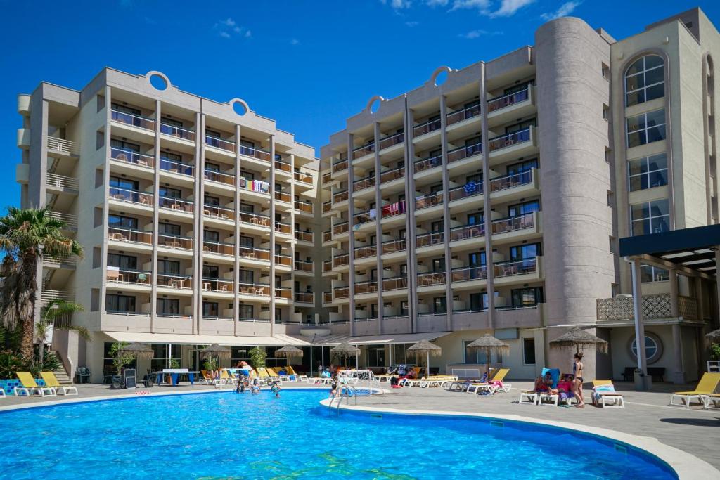 Bazén v ubytování Ohtels Belvedere nebo v jeho okolí