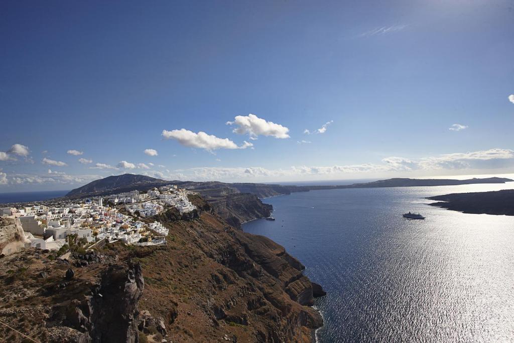 Dreams Luxury Suites - 17