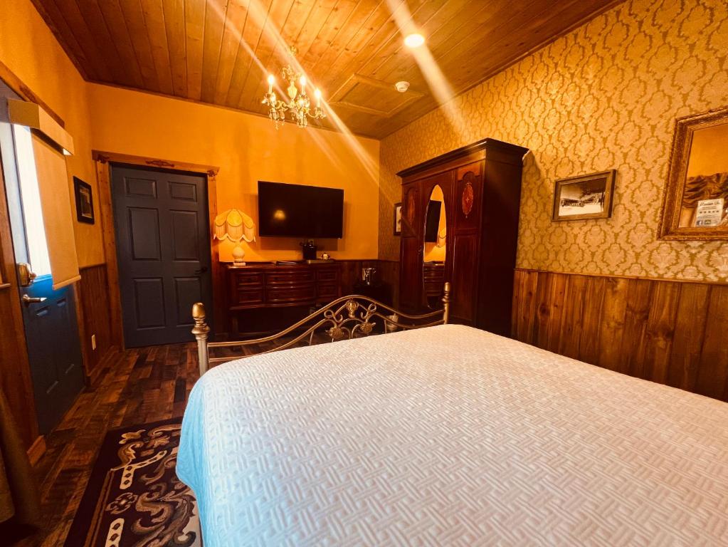 Postel nebo postele na pokoji v ubytování The Russ House
