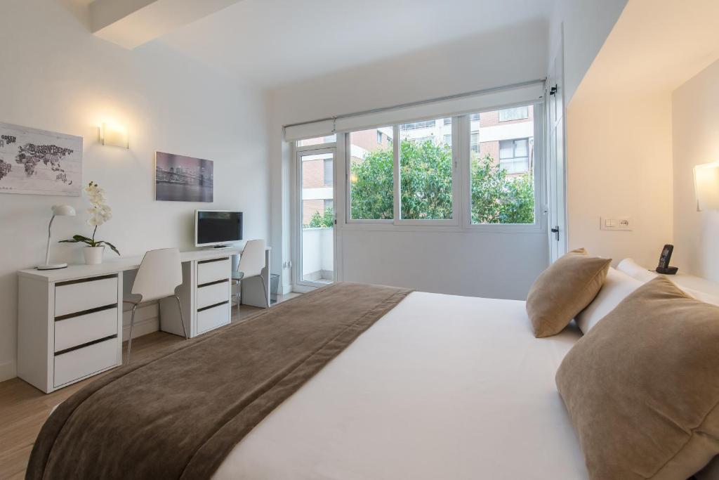 NeoMagna Madrid - Resim 9