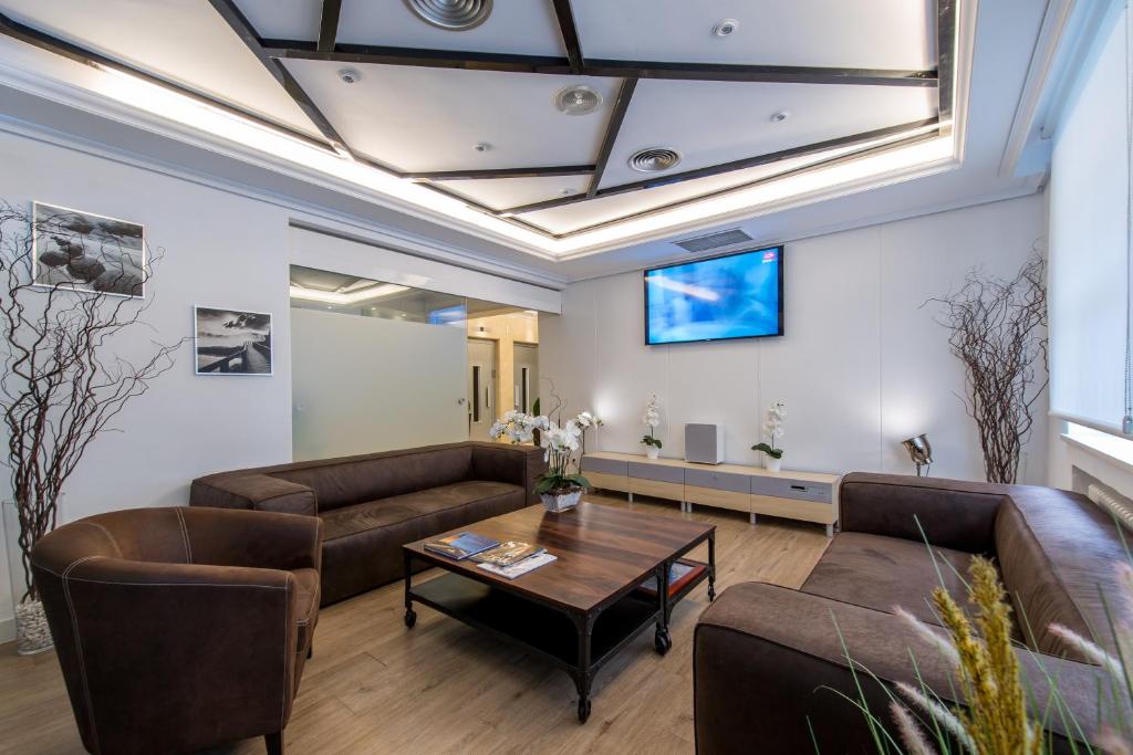 NeoMagna Madrid - Resim 16