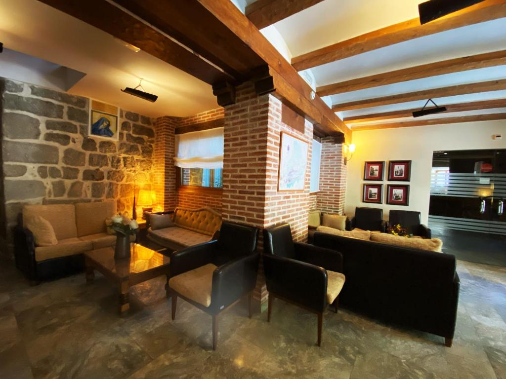 Posezení v ubytování HOTEL EL RASTRO - Palacio Duque de Tamames -