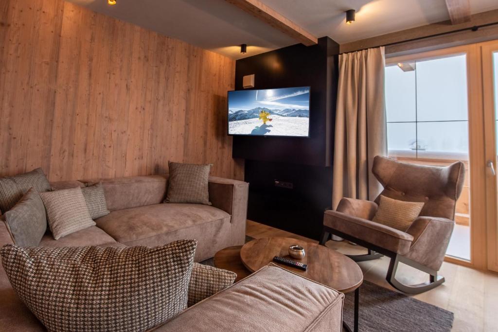 Μια τηλεόραση ή/και κέντρο ψυχαγωγίας στο Filzsteinresort Wohnungen Top 4