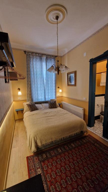 Rose Gardens - Habitación Doble Con Baño Privado