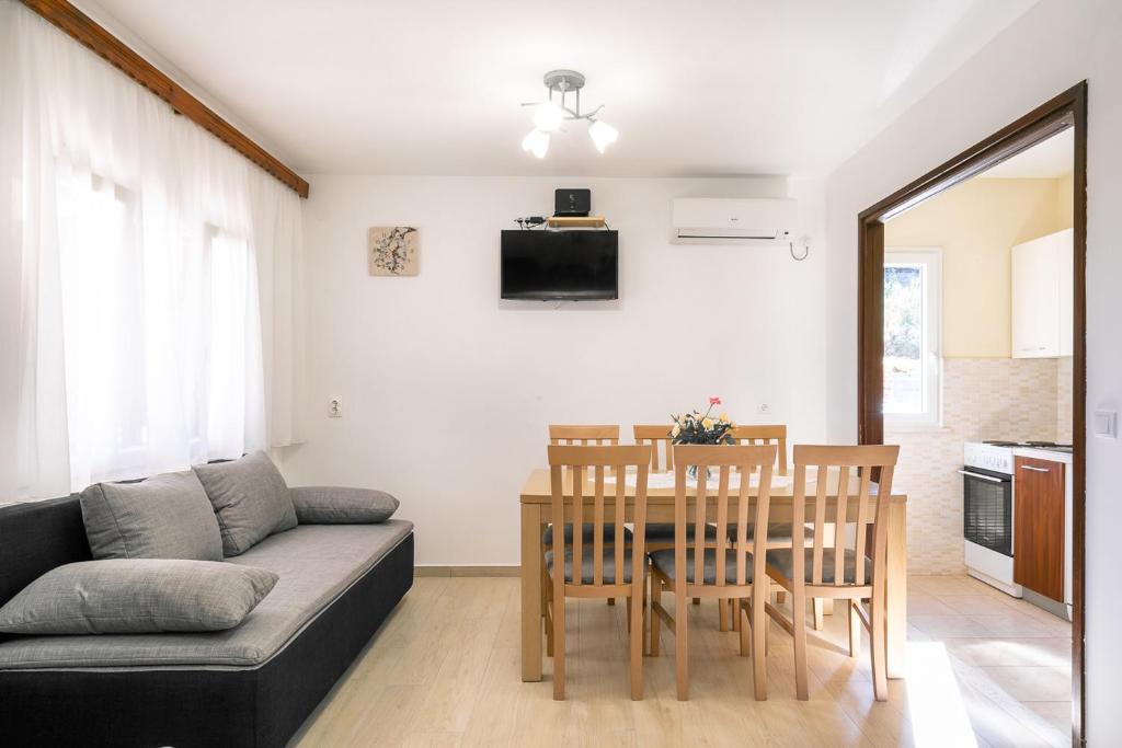 Telewizja i/lub zestaw kina domowego w obiekcie Villa Franciska