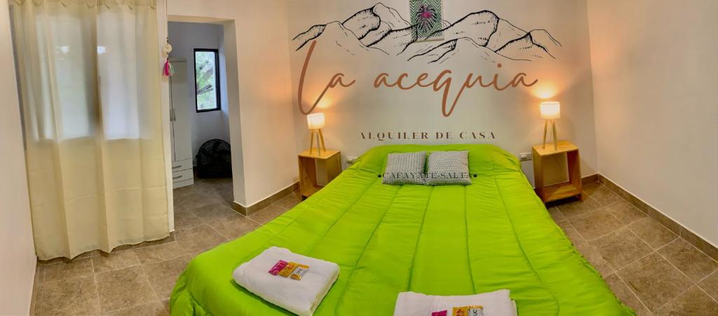 Postel nebo postele na pokoji v ubytování La acequia casa