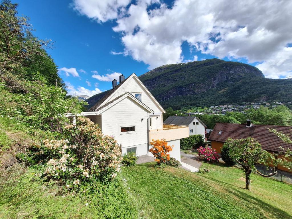 Hus i Stryn, Stryn (updated prices 2024)