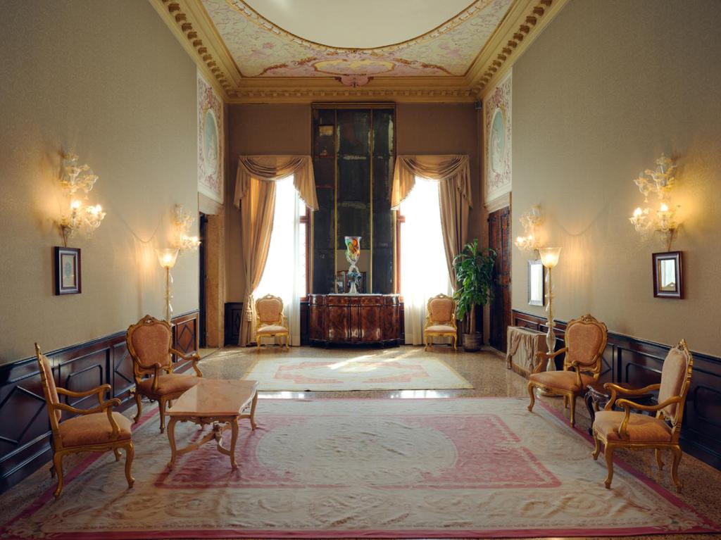 Posezení v ubytování Ca' Sagredo Hotel