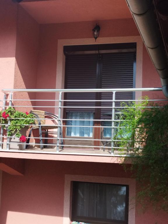 Balkón nebo terasa v ubytování Prenoćište Aleksandar