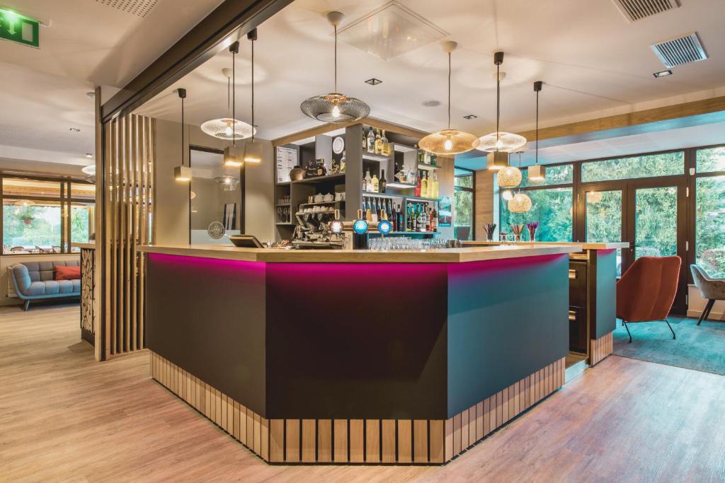 Posezení v ubytování L'Arcalod & Bistrot Jeanne - Lac d'Annecy - Hôtel Restaurant Spa