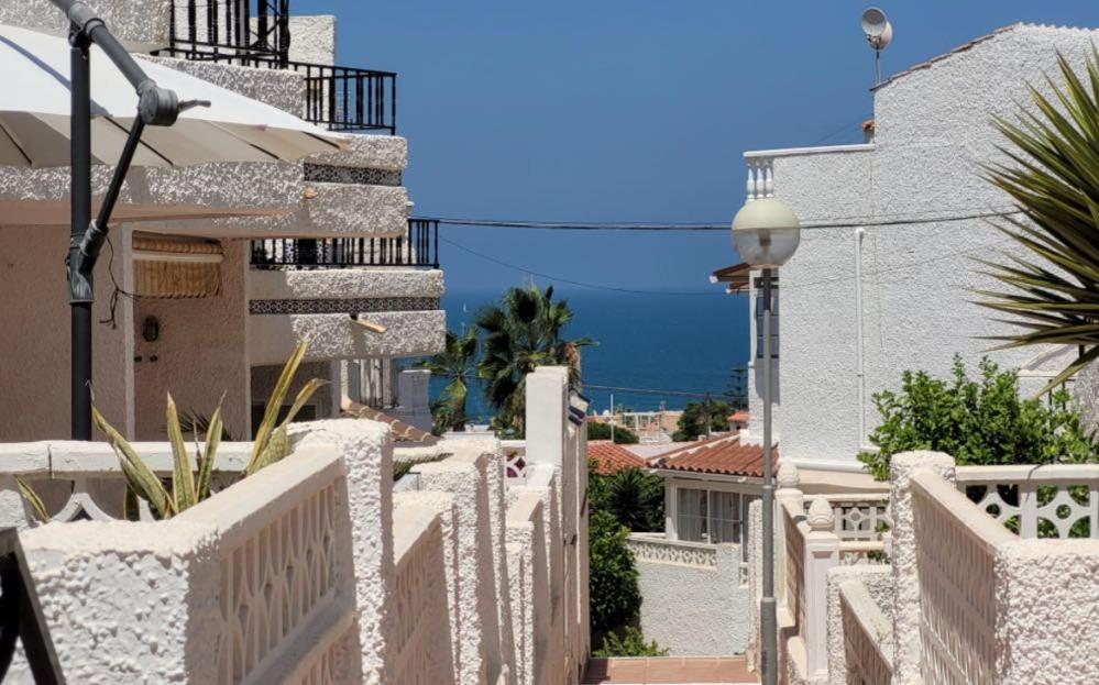 Γενική θέα στη θάλασσα ή θέα στη θάλασσα από  αυτό το διαμέρισμα