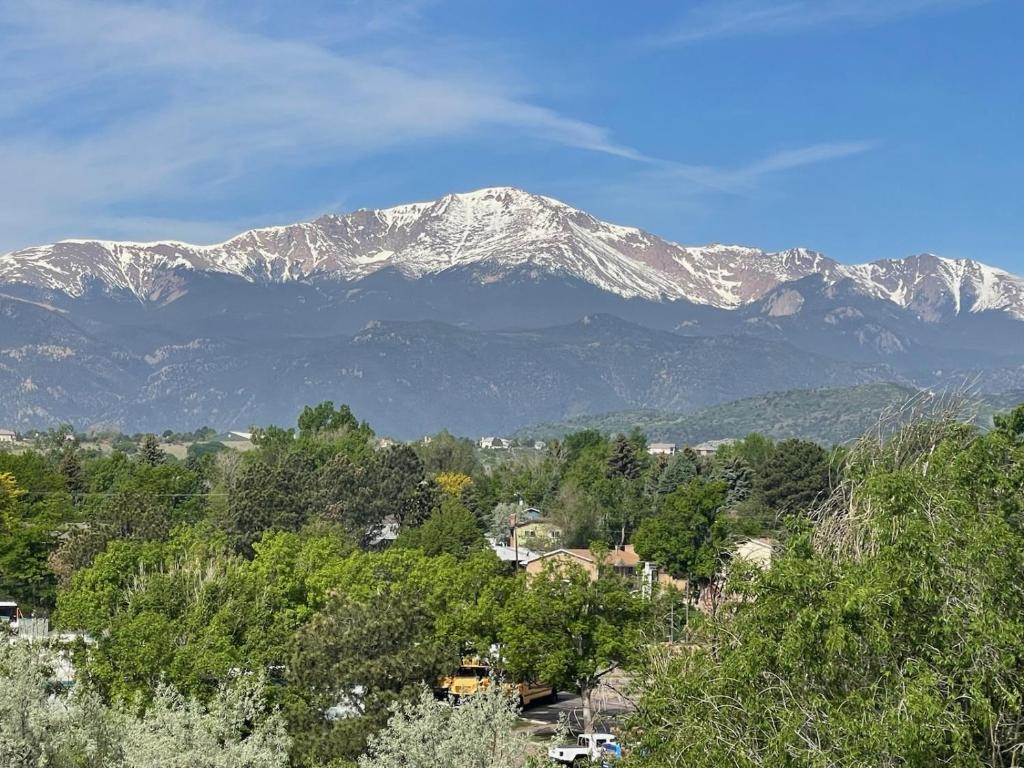 Hyatt Place Colorado Springs Garden Of The Gods - Quarto Duplo Com 2 Camas De Casal E Vista Montanha